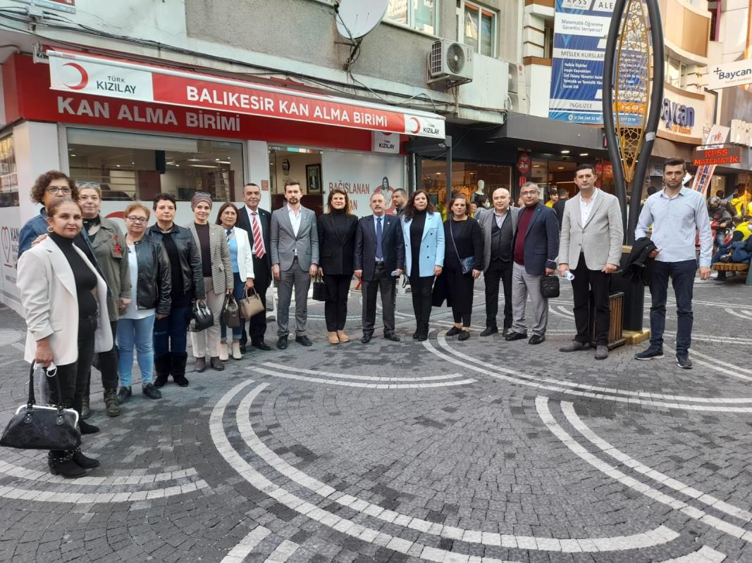 İYİ PARTİ KIZILAY’IN YANINDA