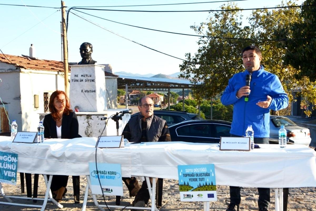 Ayvalık’ta iklim değişikliklerinin zeytine olan etkisi masaya yatırıldı