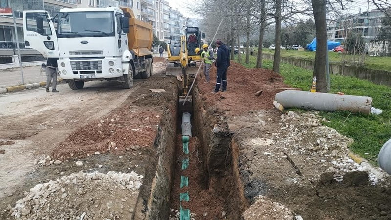 Erdek’te kanalizasyon çalışmalarında sona geliniyor