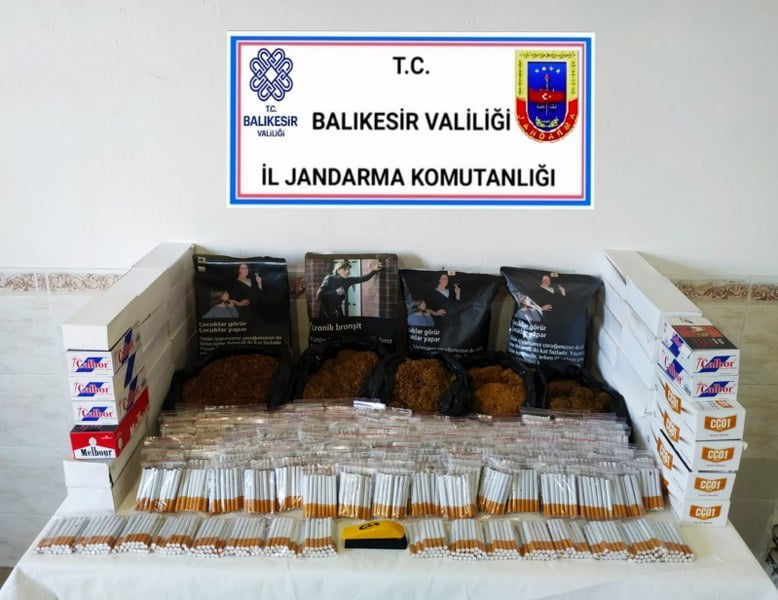 Bandırma’da 15 kilo kaçak tütün ele geçirildi