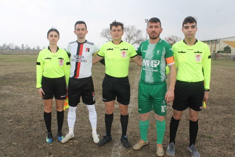 MANYAS BELEDİYESPOR –TUZAKÇISPOR İLE 0-0 BERABERE KALDI