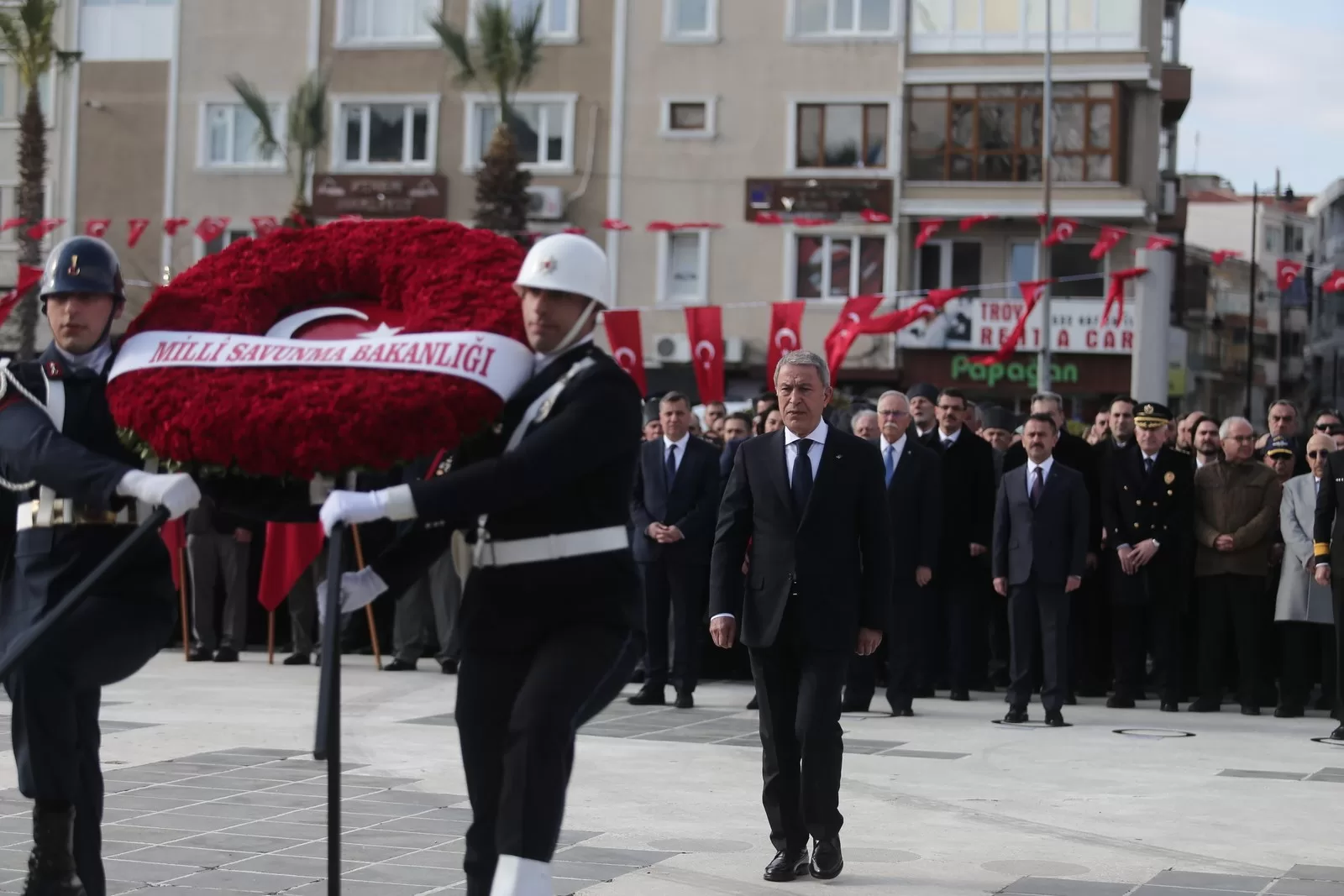 Çanakkale Deniz Zaferi’nin 108’inci Yılı Çelenk Sunumu İle Başladı