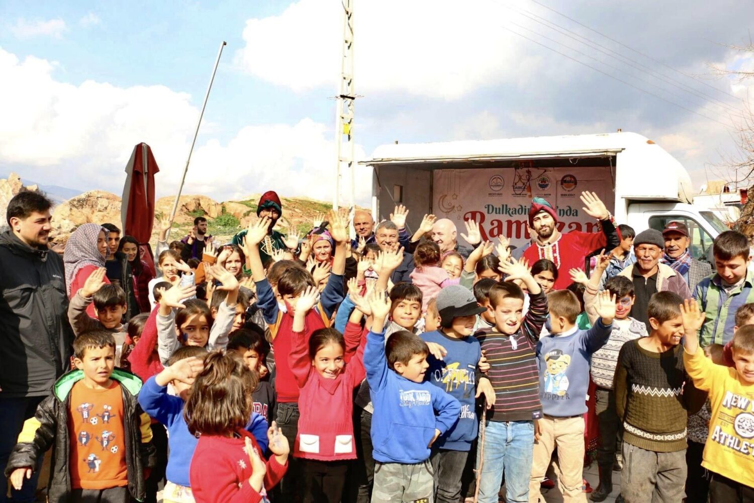 Ramazan Eğlencesi Depremzede Çocuklara Moral Oldu