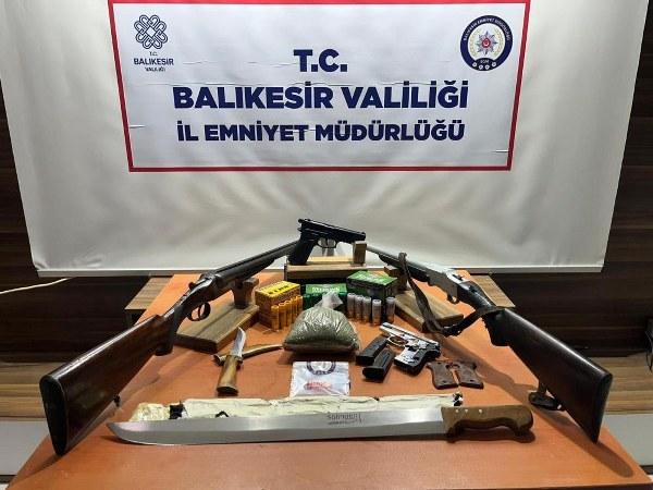 Balıkesir’de DEAŞ Operasyonu, 5 Gözaltı