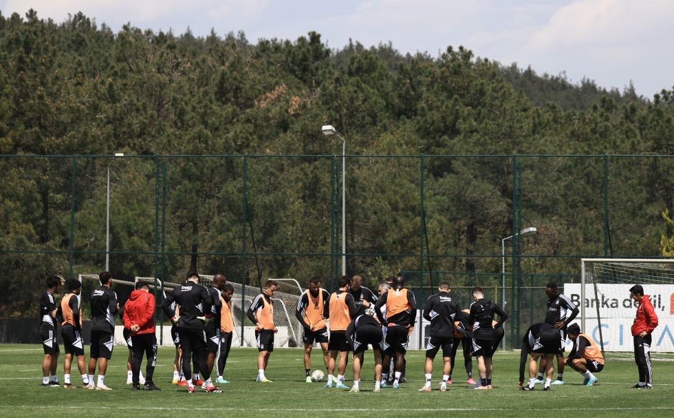 BEŞİKTAŞ DERBİ HAZIRLIKLARINI SÜRDÜRÜYOR