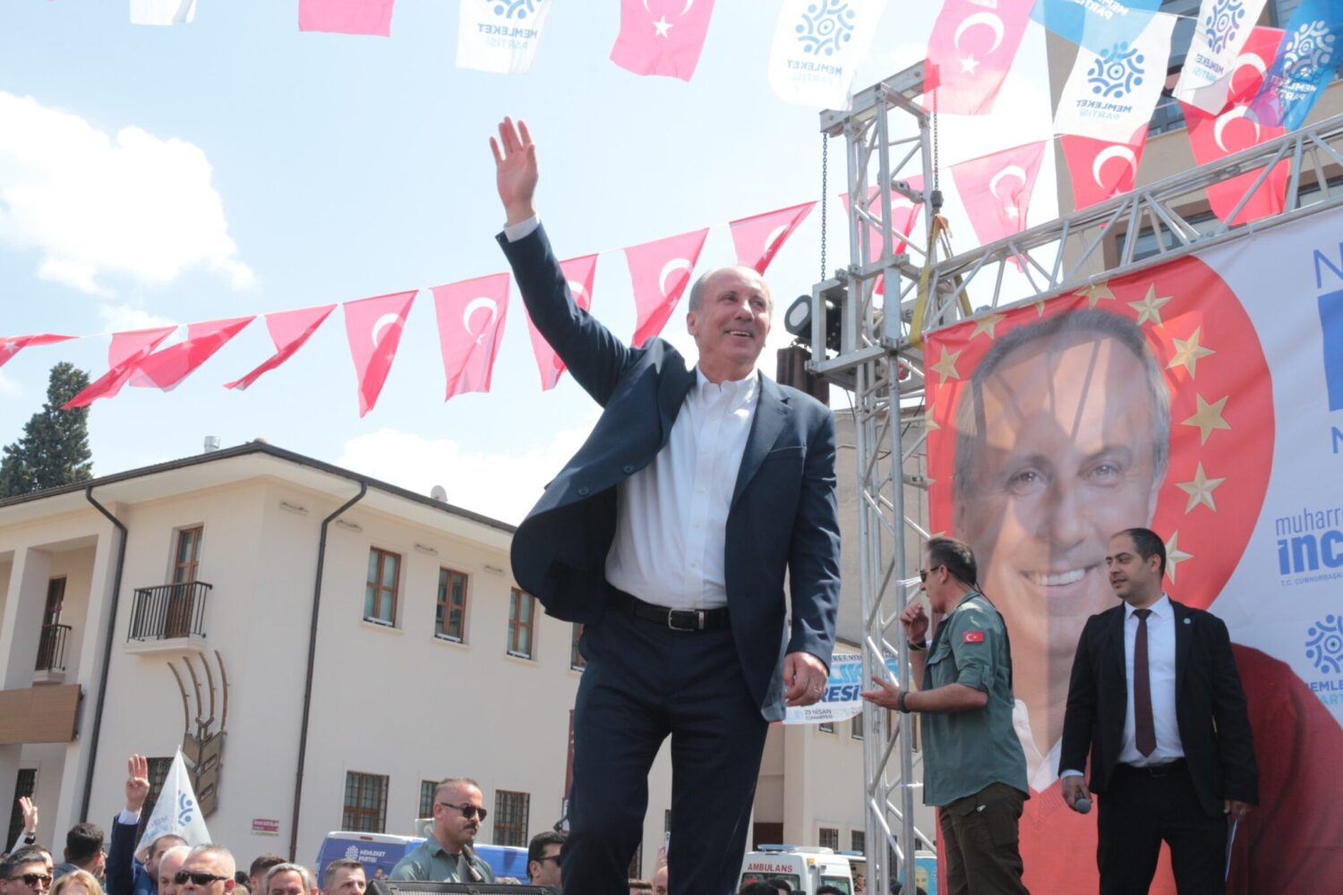 MUHARREM İNCE BALIKESİR’DEN SESLENDİ