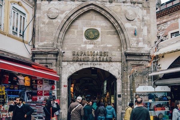 “KAPALIÇARŞI’DA KARA PARA AKLANIYOR” İDDİASI