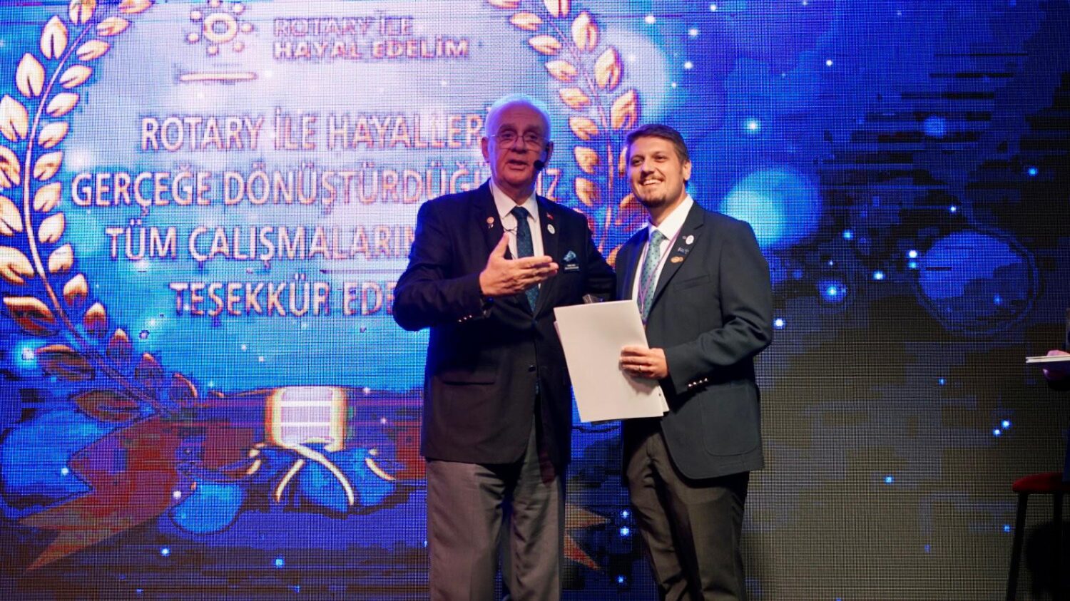 BANDIRMA ROTARY KULÜBÜNE ÖDÜL YAĞDI