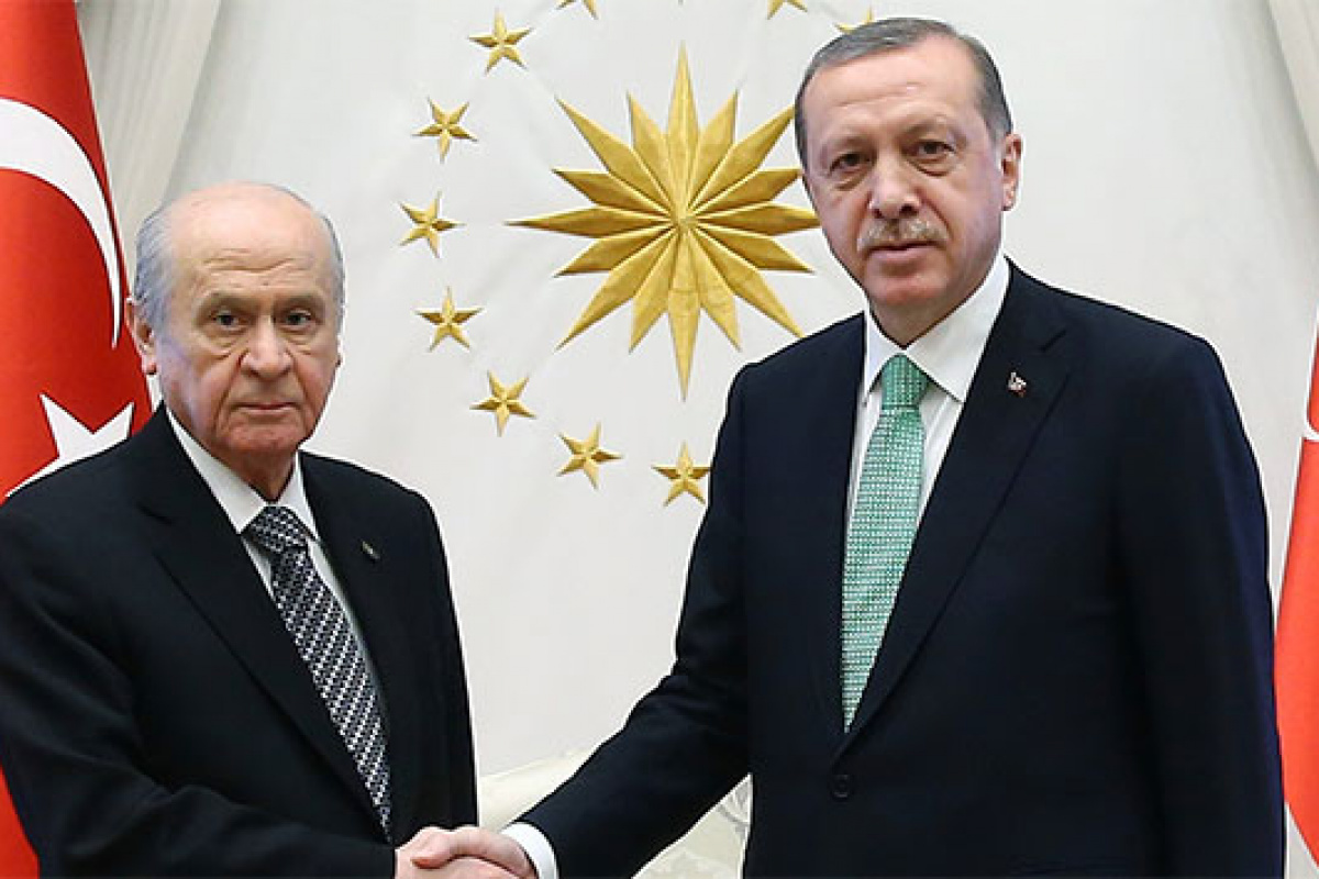 BAHÇELİ’NİN EMEKLİYE ZAM TALEBİNE AKP’DEN YANIT