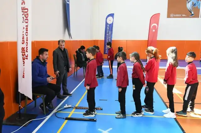 ÇOCUKLAR EN UYGUN SPOR BRANŞINA YÖNLENDİRİLİYOR