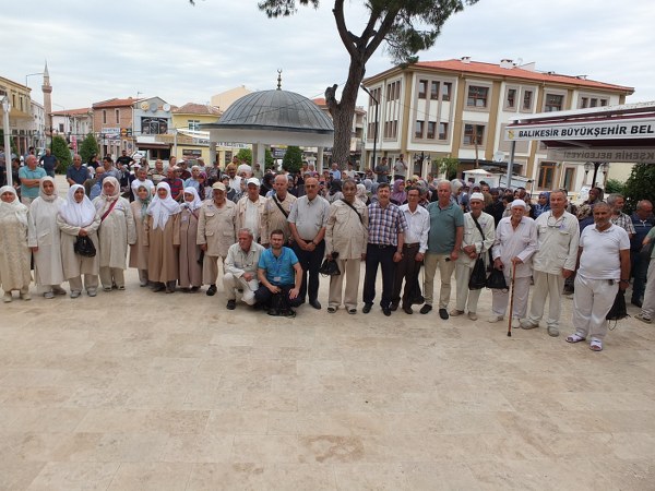 HACILARA COŞKULU UĞURLAMA