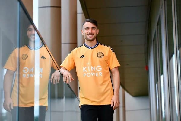 Yunus Akgün, Leicester City’ye transfer oldu