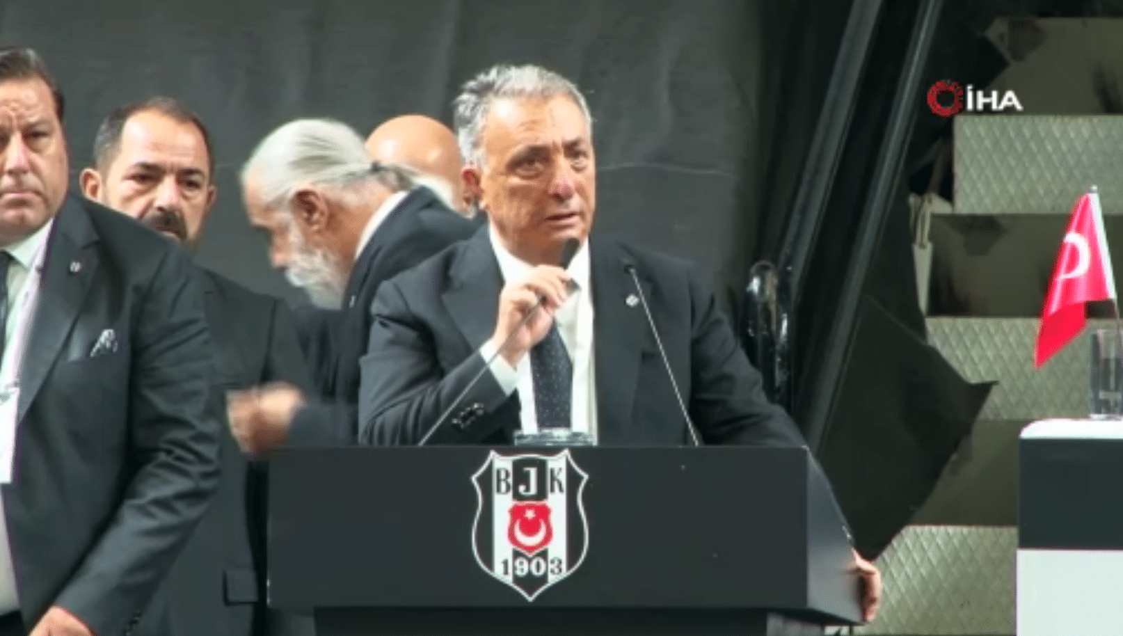 Beşiktaş’ın yeni tüzük tadil taslağı kabul edildi
