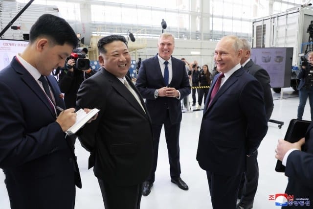 Putin, Kim’in Kuzey Kore davetini kabul etti