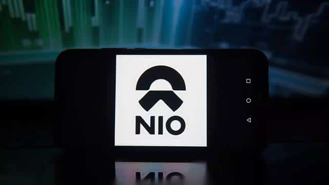 NIO, ilk akıllı telefonu için geri sayıma geçti