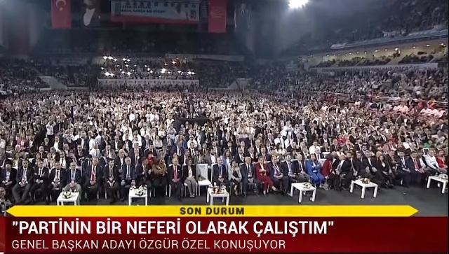Ankara'da gerçekleştirilen olağan genel kurulun ardından Cumhuriyet Halk Partisi (CHP) Genel Başkanlığına Manisa Milletvekili Özgür Özel seçildi.