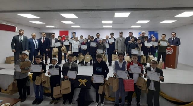 Din Öğretimi Genel Müdürlüğü tarafından gerçekleştirilen mesleki yarışmalar kapsamında güzel Kuran-ı Kerim okuma yarışmasının finali Susurluk'ta gerçekleştirildi.