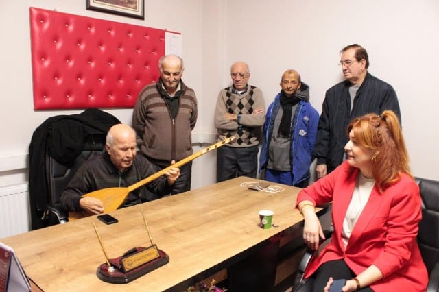 Ak Parti Bandırma Belediye Başkan Aday Adayı Oya Yücel, ilçede bulunan sivil toplum örgütlerinin ziyaret ederek temsilcileri ile görüş alışverişinde bulundu.