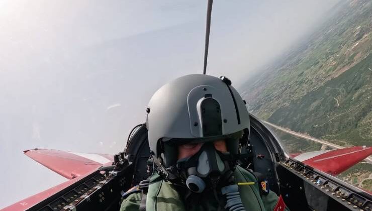 Hava Kuvvetleri Komutanı Kadıoğlu, HÜRJET ile İlk Uçuşunu Gerçekleştirdi