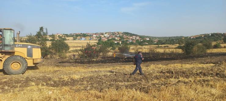 Bigadiç, Güvemçetmi Mahallesi, yangın, itfaiye, orman yangın ekipleri, müdahale, zarar