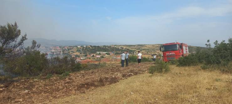 Bigadiç Güvemçetmi Mahallesi’nde Yangın Kontrol Altına Alındı