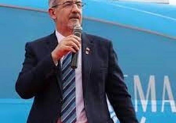 Balıkesir’de CHP’den Sokak Hayvanları Yasasına Sert Tepki