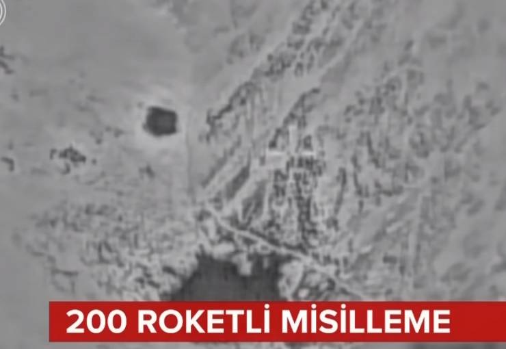 Gazze'deki katliam dokuz aydır devam ederken, İsrail ve Hizbullah arasındaki gerilim de giderek artıyor. İsrail'in Lübnan'ın güneyine düzenlediği saldırıda Hizbullah'ın üst düzey saha komutanı Muhammed Nasır hayatını kaybetti. Hizbullah bu saldırıya roket ve insansız hava araçları ile karşılık verdi. Bölgedeki savaş endişeleri büyüyor.