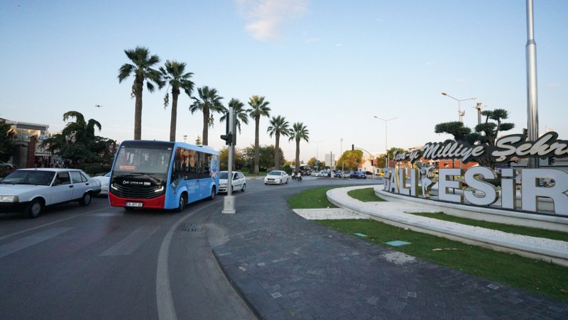 Balıkesir, Avrupa Hareketlilik Haftası, ücretsiz ring, toplu taşıma, Balıkesir Büyükşehir Belediyesi, çevreci ulaşım, kamusal alan, alternatif güzergâh