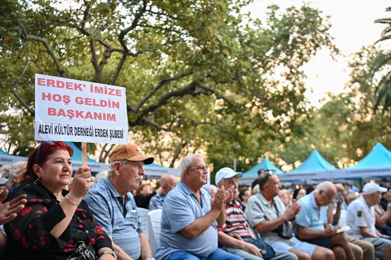 Erdek, Ahmet Akın, altyapı, Halk Günü, Balıkesir, sosyal projeler, Yakın Mutfak, turizm